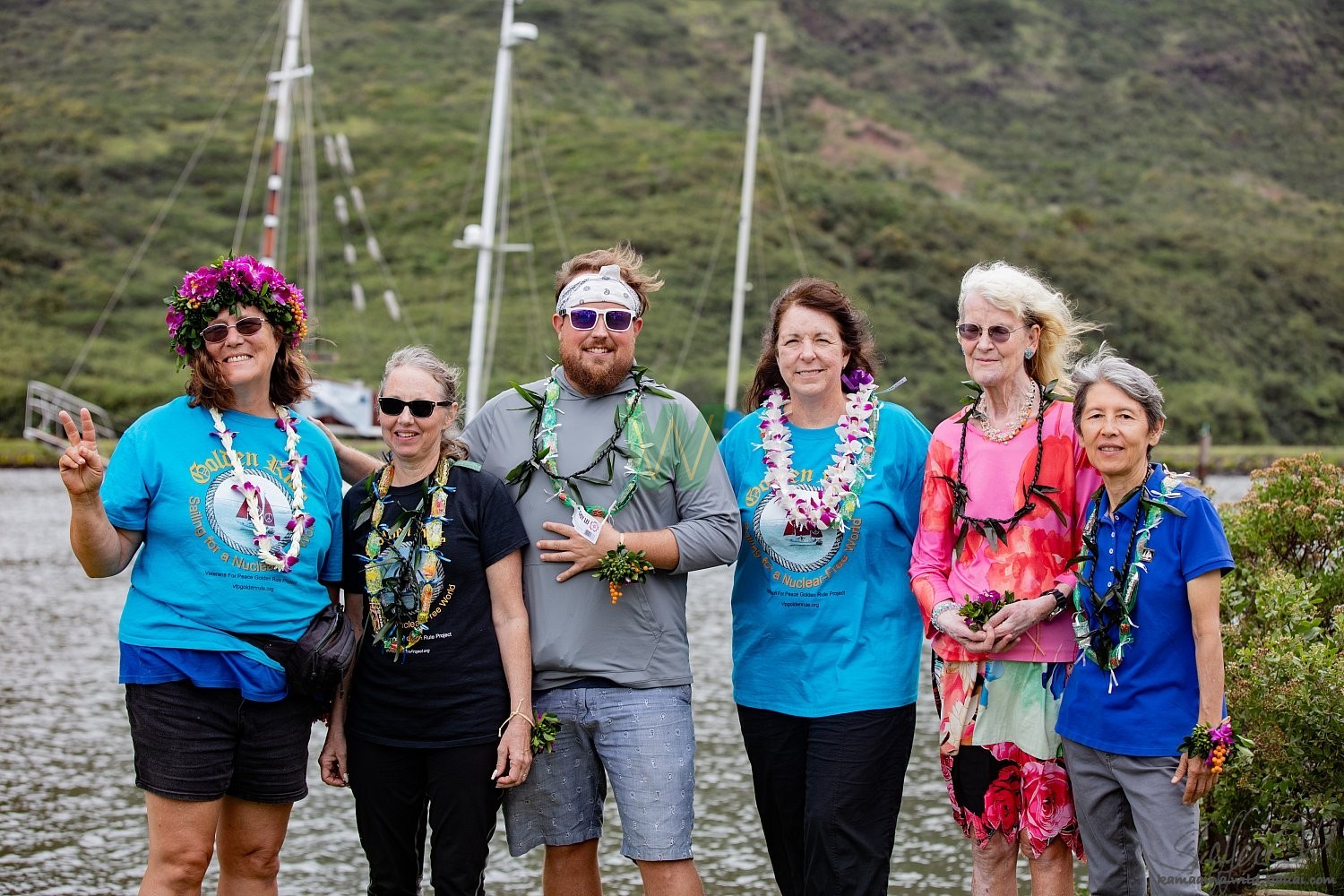12/01/19, crew, gathering, golden rule, hula, nawiliwili, sail boat