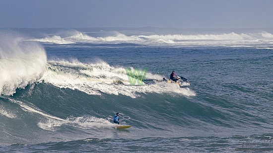 big wave surfing, blue vest, haena, hāʻena, yellow board, 01/16/21